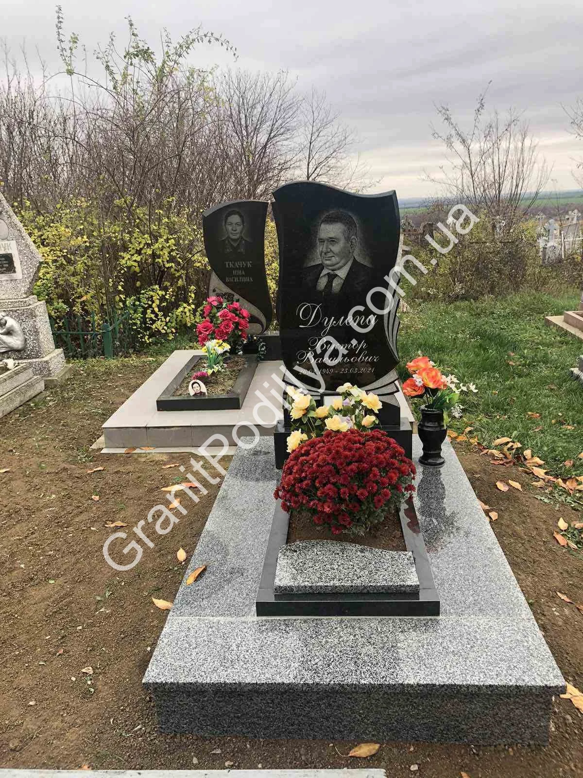 Подвійний пам'ятник з граніту - Кам'янець-Подільський | GranitPodillya